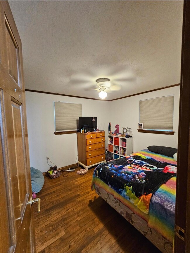 4034 Randell Rd, Columbus, OH 43228 - photo 7