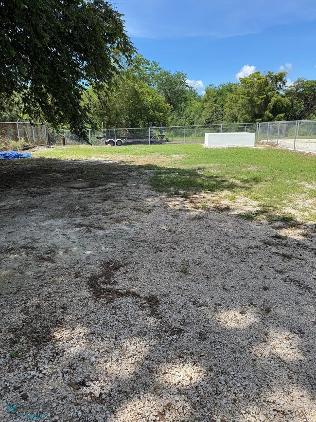 1 Cam Vecinal unit 1, Salinas, PR 00751 - photo 5