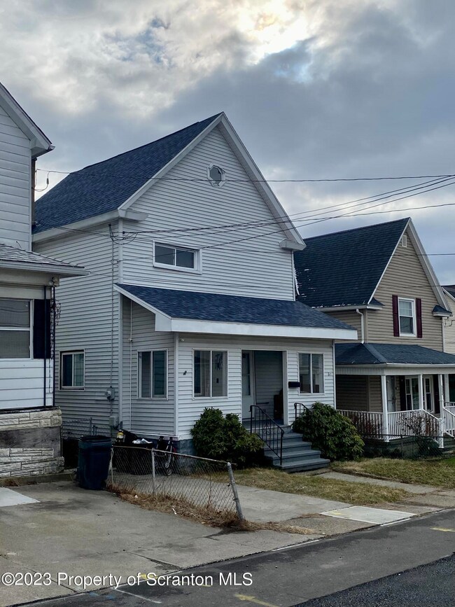 1107 Snyder Ave, Scranton, PA 18504 - photo 2