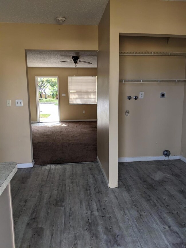 2017 Oleander Blvd unit C, Fort Pierce, FL 34950 - photo 5