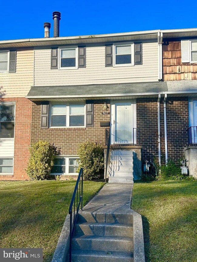 5617 Selford Rd, Halethorpe, MD 21227 - photo 4