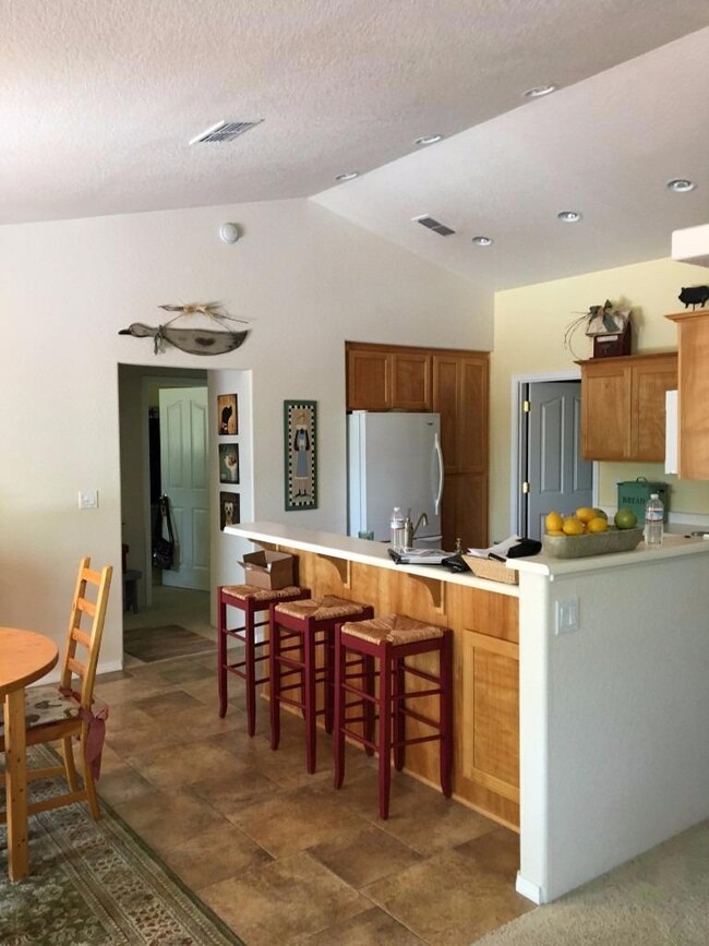 235 Curtis Dr, Grants Pass, OR 97527 - photo 7