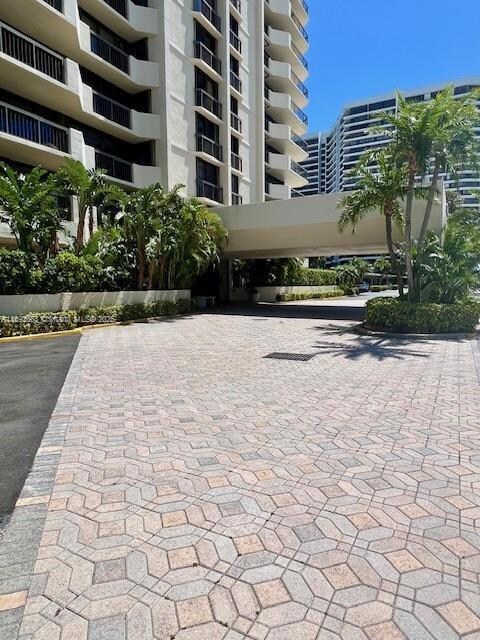 Marina Tower unit 3380, North Palm Beach, FL 33408 - photo 3