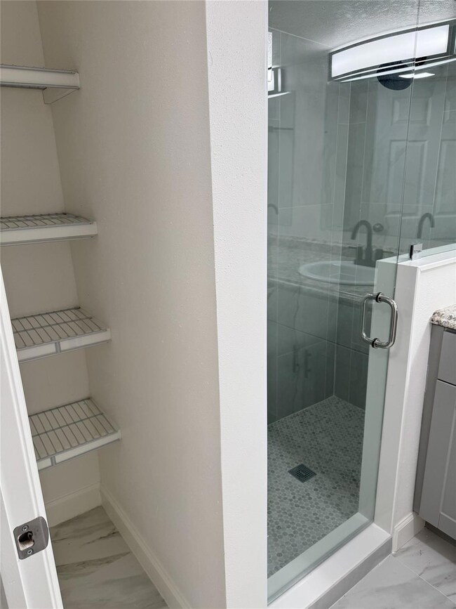 909 36th St, West Palm Beach, FL 33407 - photo 5