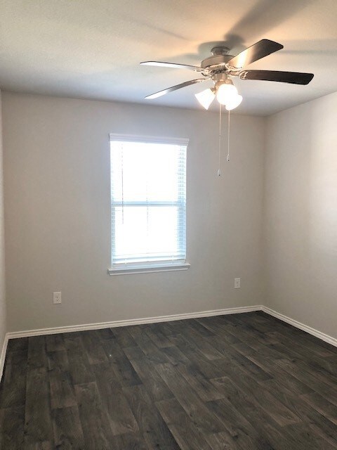 14211 W Rim Ln, Shenandoah, TX 77384 - photo 5