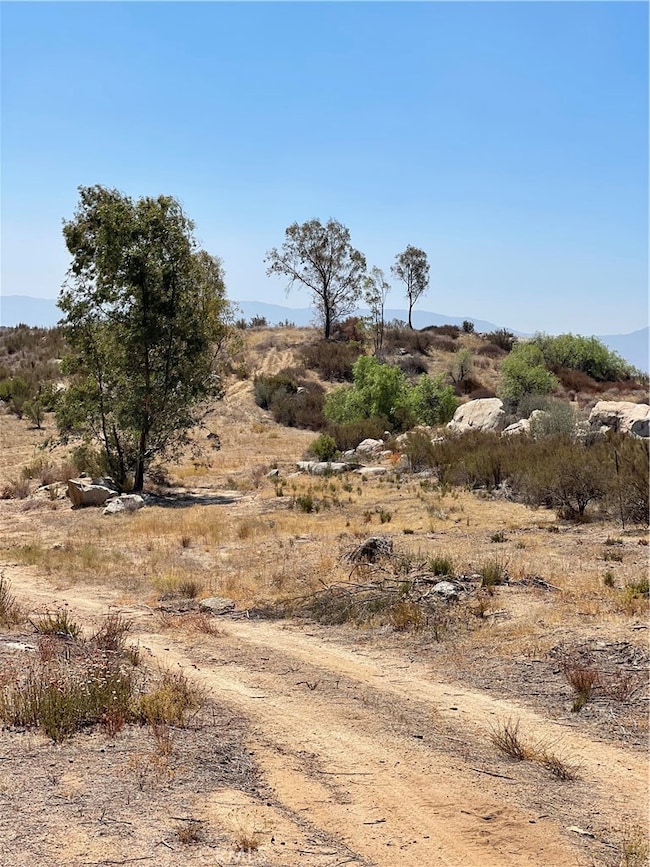 35575 Clothier Rd, Hemet, CA 92544 - photo 3