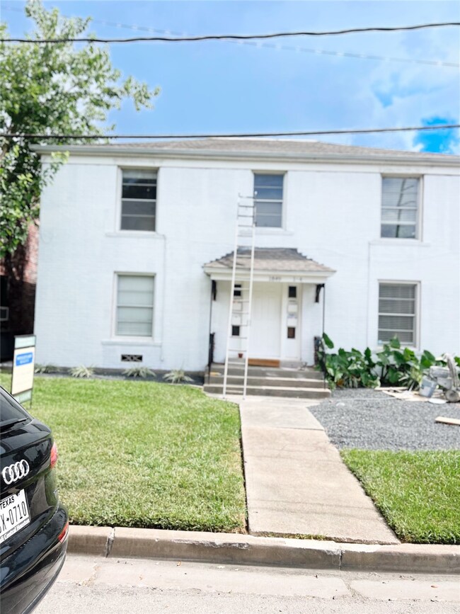 1849 W Main St unit 3, Houston, TX 77098 - photo 6