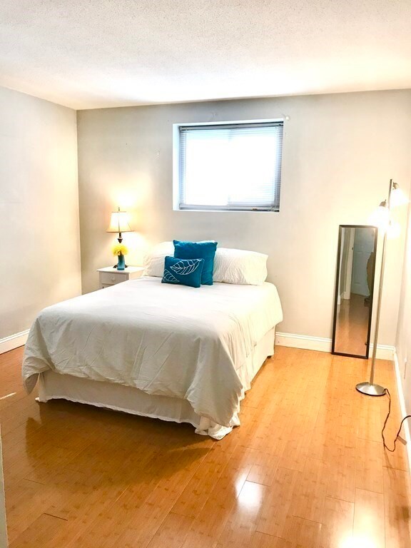 8 Kittredge St unit 2, Roslindale, MA 02131 - photo 6