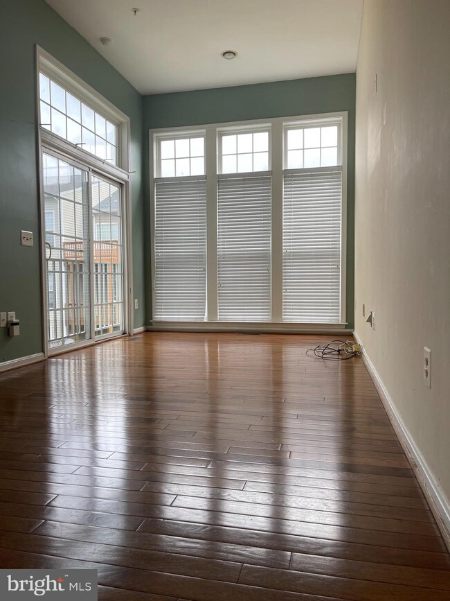 11503 Rabbit Run Terrace, Silver Spring, MD 20904 - photo 7