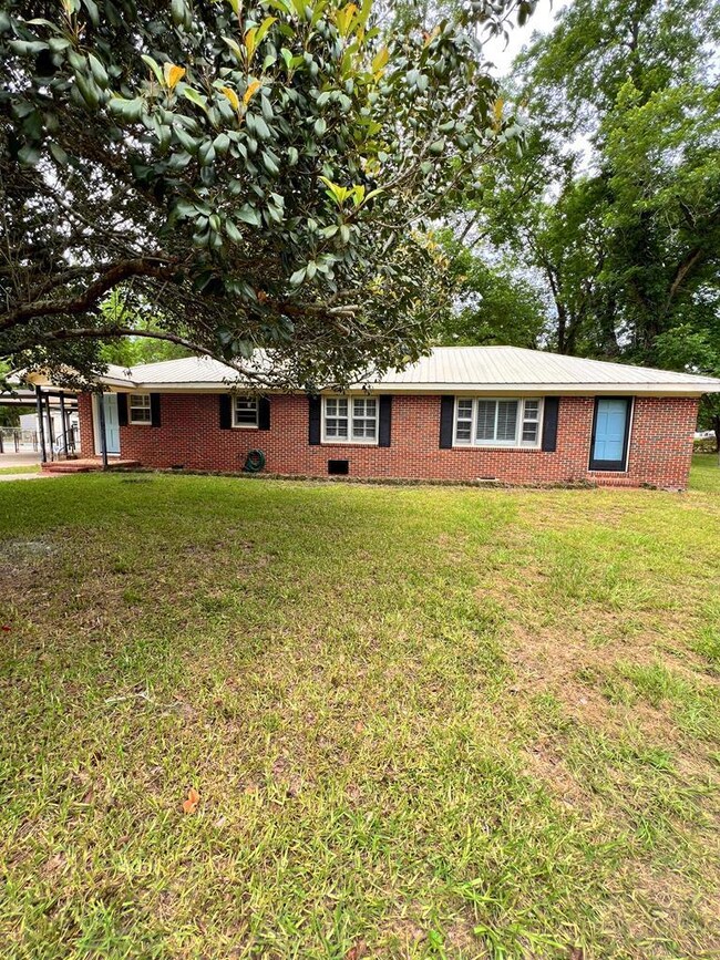 4715 Vanguard Ave, Albany, GA 31705 - photo 2