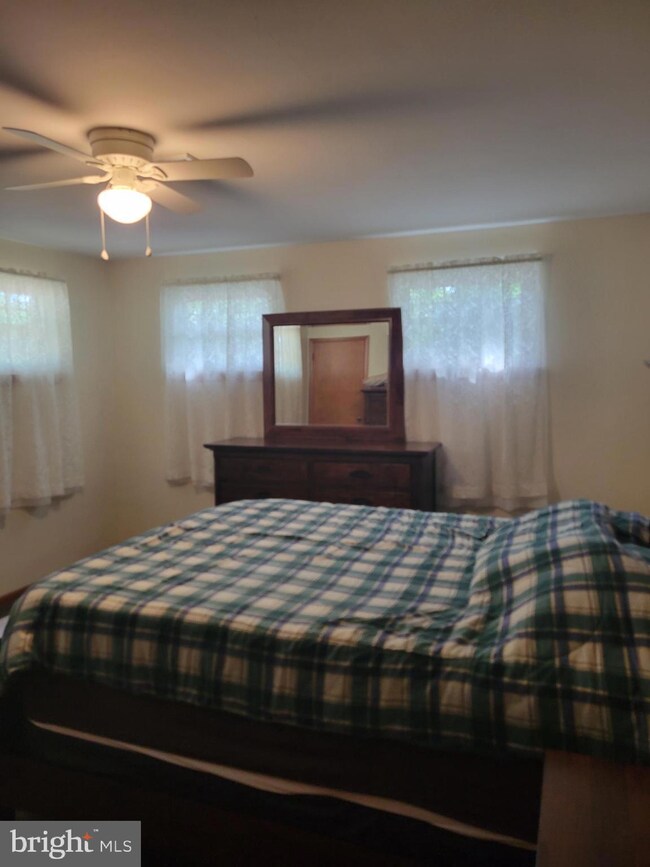 505 Valatia Ave, Millville, NJ 08332 - photo 7