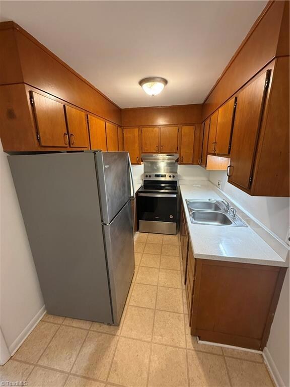 1608 W Northwest Blvd unit D, Winston Salem, NC 27104 - photo 7