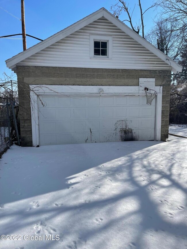 419 Manning Blvd, Albany, NY 12206 - photo 2