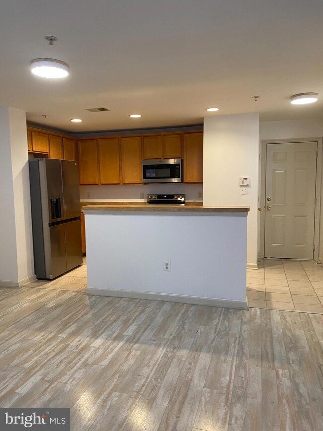 12250 Open View Ln, Upper Marlboro, MD 20774 - photo 2