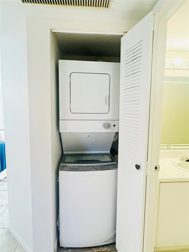 In-Unit Laundry