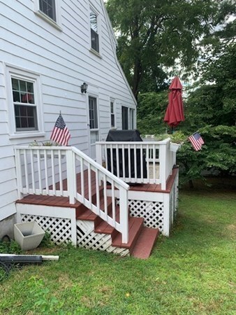 27 Ledyard Rd unit SF, Winchester, MA 01890 - photo 3