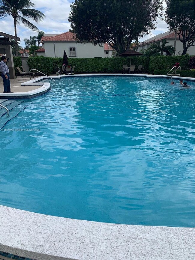 5133 NW 114th Place, Doral, FL 33178 - photo 3