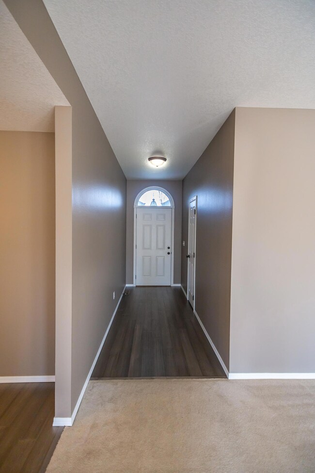 106 Bres Ct, Carl Junction, MO 64834 - photo 3