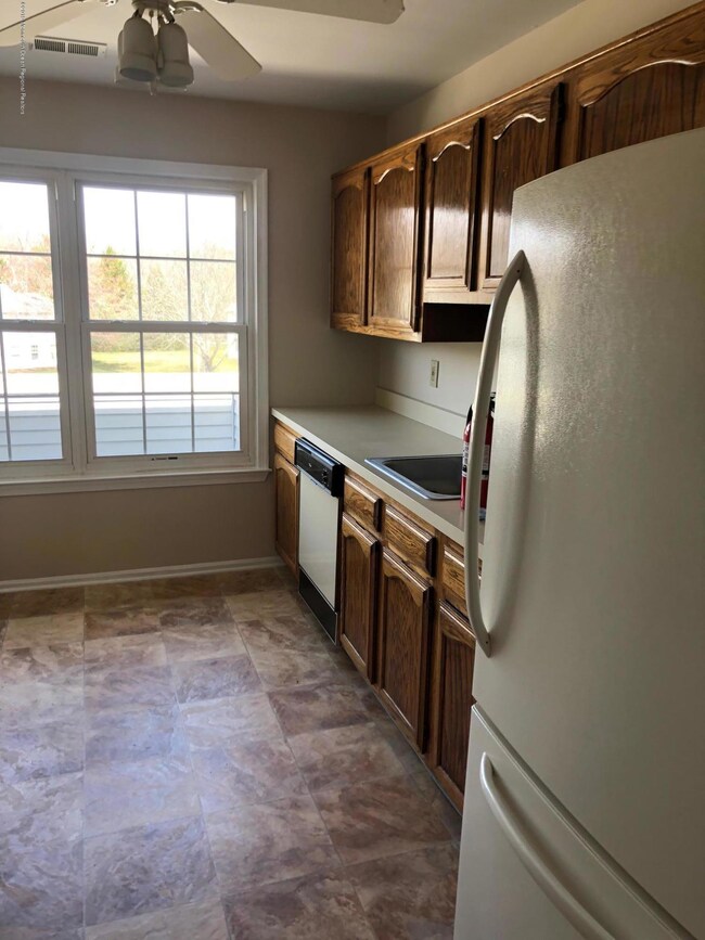 410 Brookview Ct, Howell, NJ 07731 - photo 2