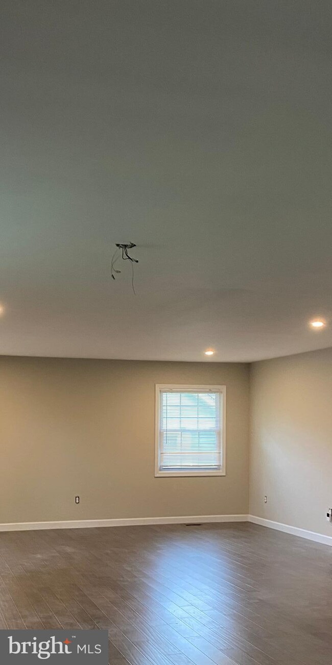 42 Chalford Ln, Willingboro, NJ 08046 - photo 6