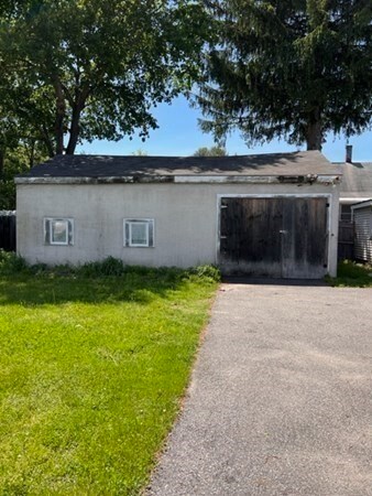 294 E Main St, Orange, MA 01364 - photo 6