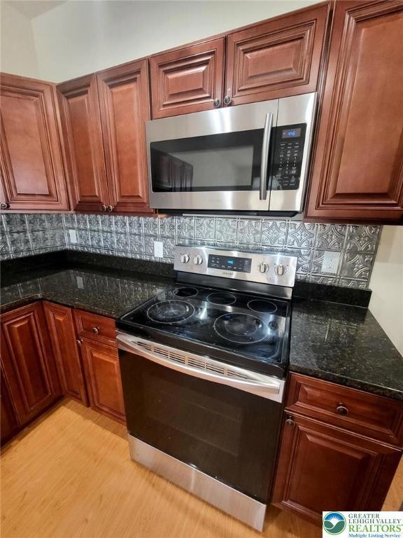 2167 S Poplar St, Allentown, PA 18103 - photo 6