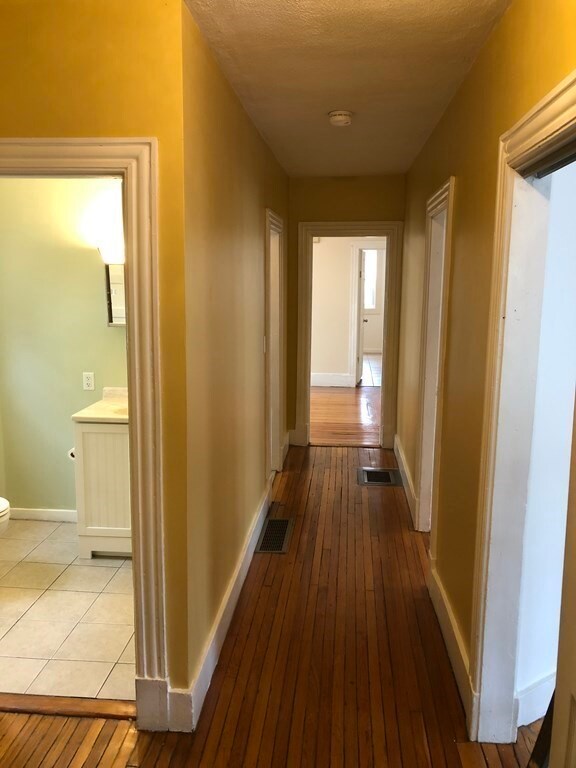 403 Furnace Brook Pkwy unit 1, Quincy, MA 02170 - photo 3