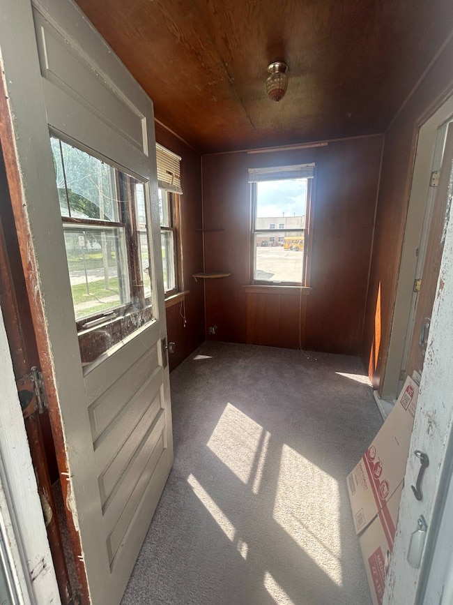 252 E Walnut St, Newell, IA 50568 - photo 5