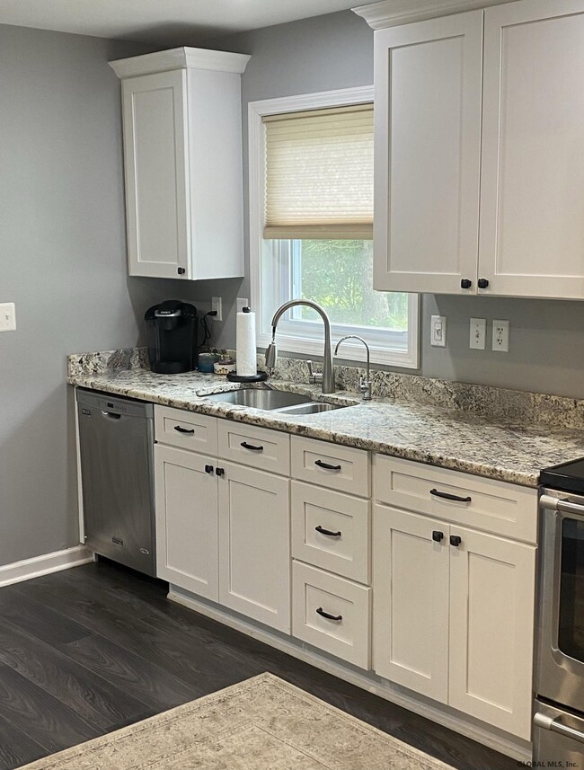 1164 Laural Ln, Ballston Spa, NY 12020 - photo 3