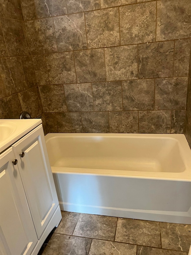 1533 S Saint Clair Ave, Wichita, KS 67213 - photo 6