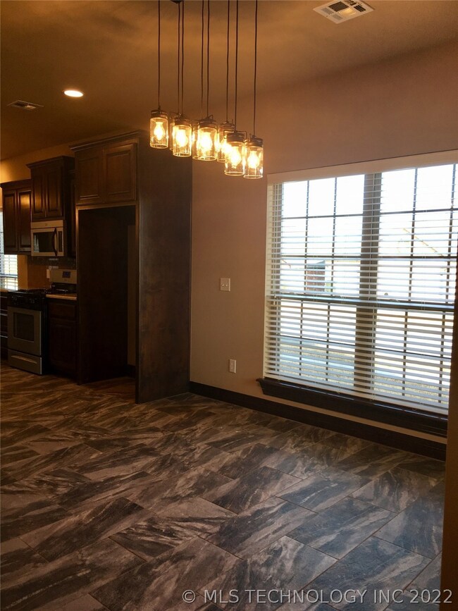 14142 S 268th East Ave, Coweta, OK 74429 - photo 3