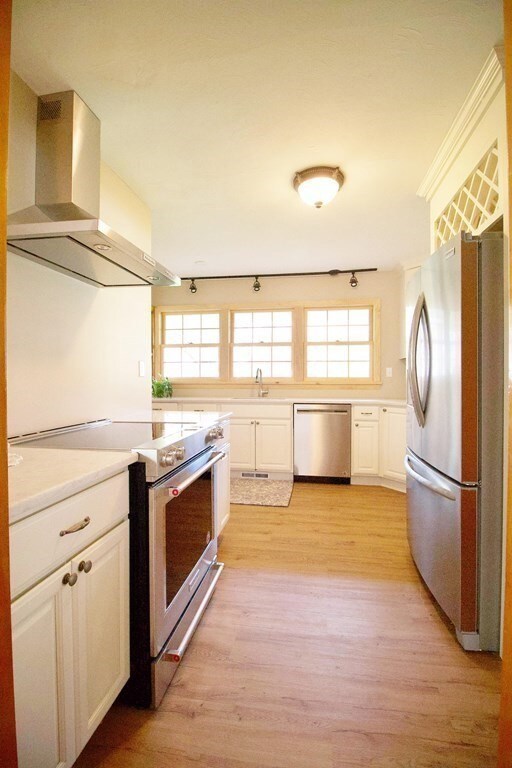 171 Atwater Rd, Springfield, MA 01107 - photo 7