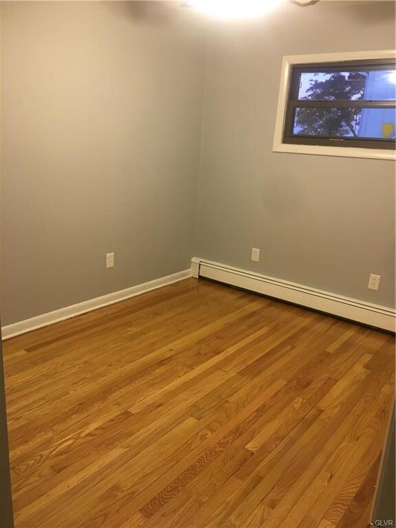 1723 Schoenersville Rd, Bethlehem, PA 18018 - photo 7