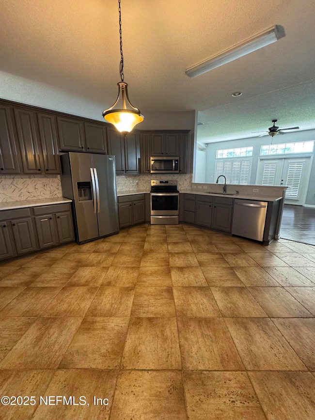 4171 Weathered Pine Ct, Middleburg, FL 32068 - photo 3