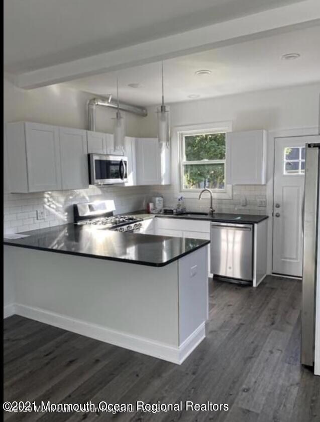 LOWER LEVEL KITCHEN