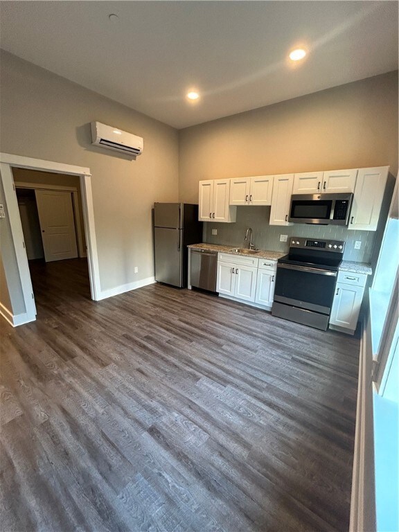 128 Dean St unit 103, Providence, RI 02903 - photo 4