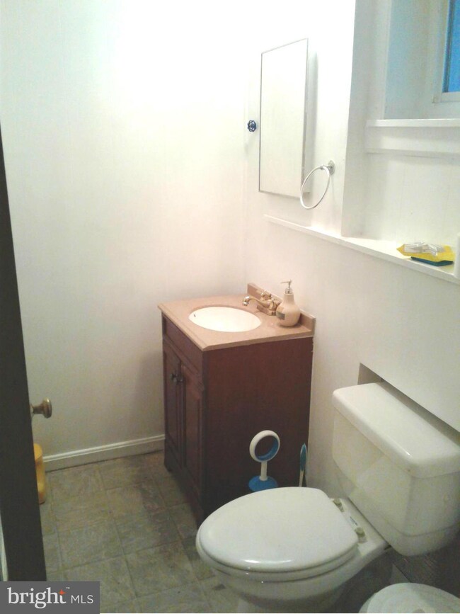 5742 Southern Ave SE, Washington, DC 20019 - photo 5