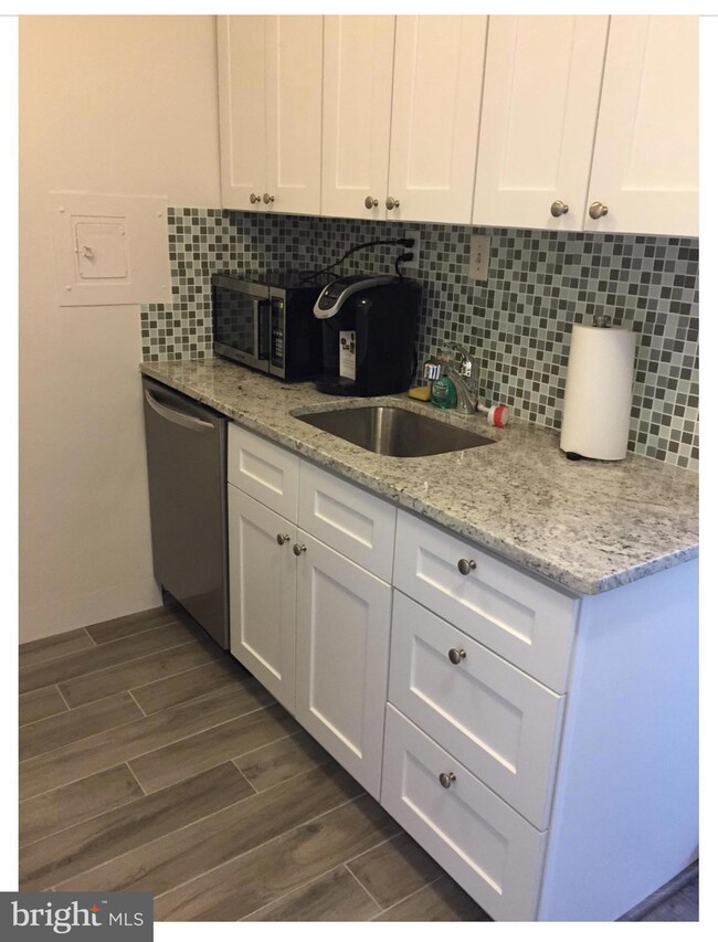 Letterman House unit 907, Washington, DC 20006 - photo 4