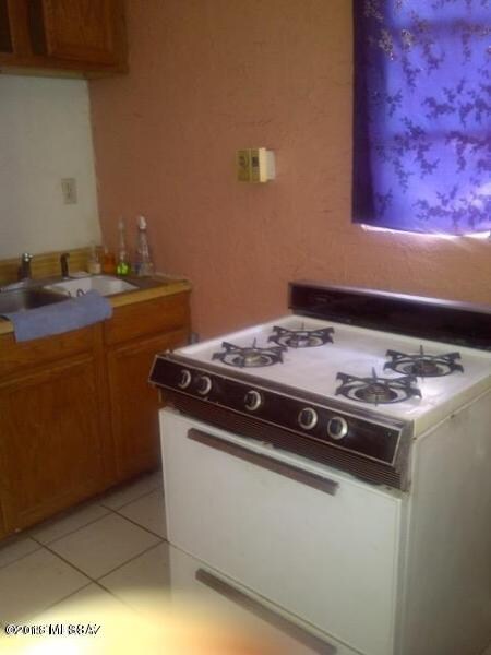 6 Unit 3 kitchen