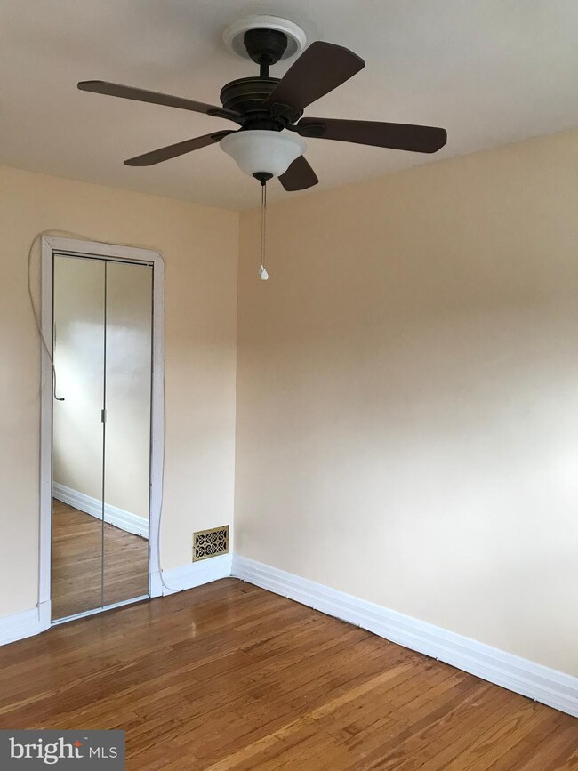 1742 White Oak Ave, Parkville, MD 21234 - photo 6