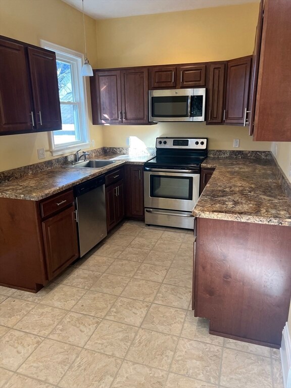 15 Maple Ave unit 1, Bridgewater, MA 02324 - photo 2