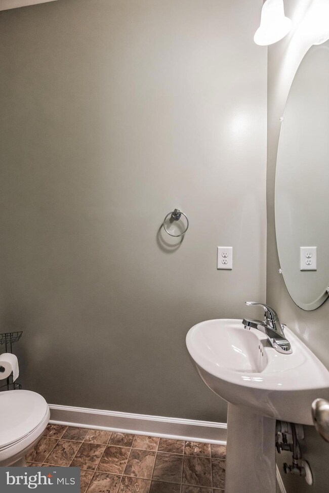 455 English Oak Ln, Prince Frederick, MD 20678 - photo 6