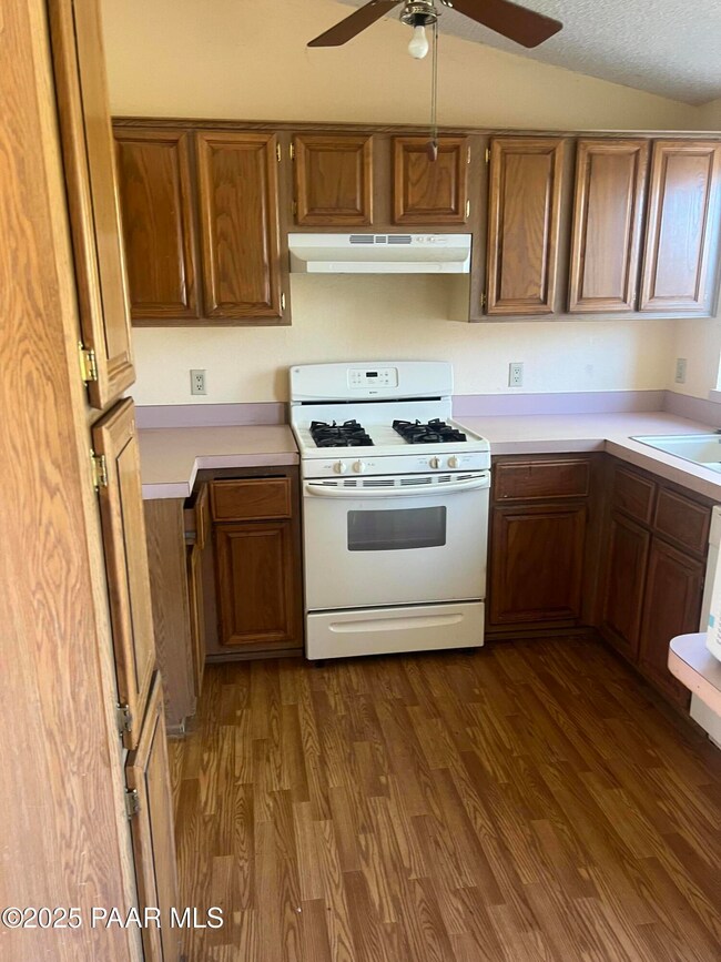 8614 E Hopi Dr, Prescott Valley, AZ 86314 - photo 3