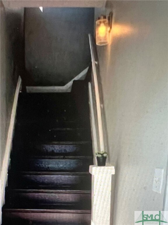 512 W 39th St, Savannah, GA 31415 - photo 2