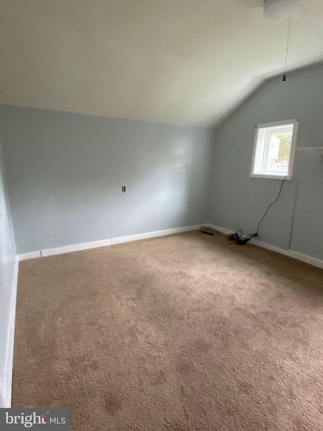 202 S Samuel St unit 101, Charles Town, WV 25414 - photo 5