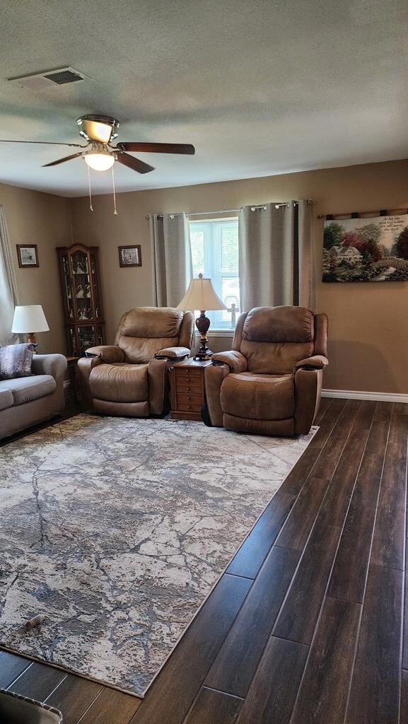 3408 Lanarkshire St, Bay City, TX 77414 - photo 3