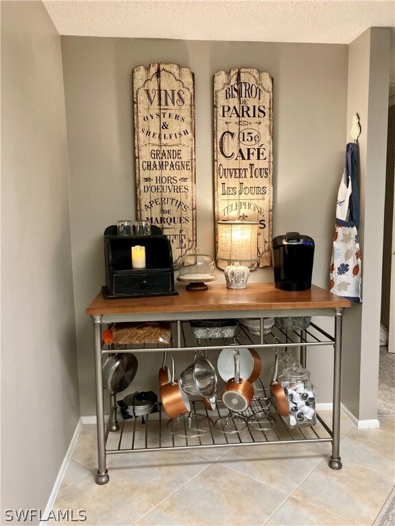 Movable island in kitchen