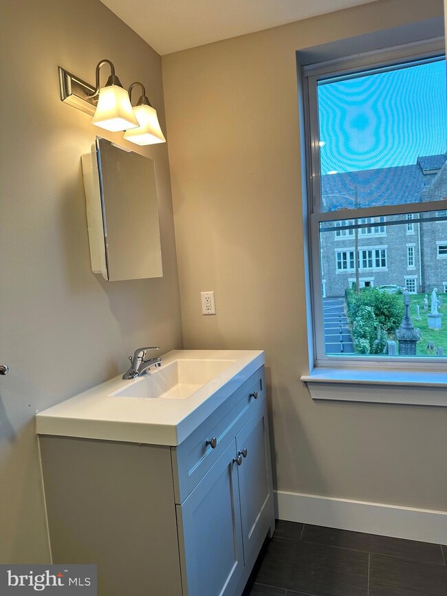 2651 Buckius St unit 5, Philadelphia, PA 19137 - photo 4