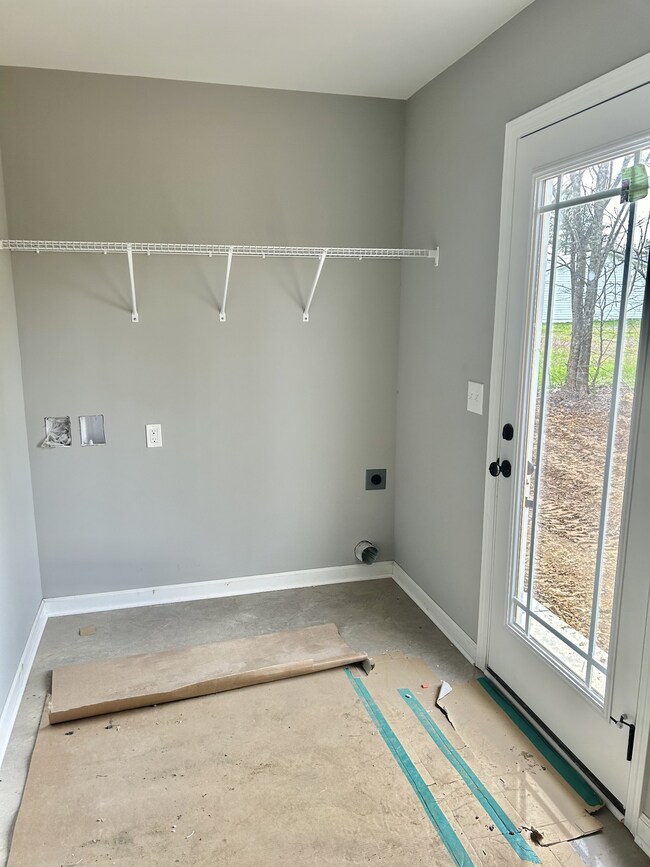 307 W Coffee St, Manchester, TN 37355 - photo 6