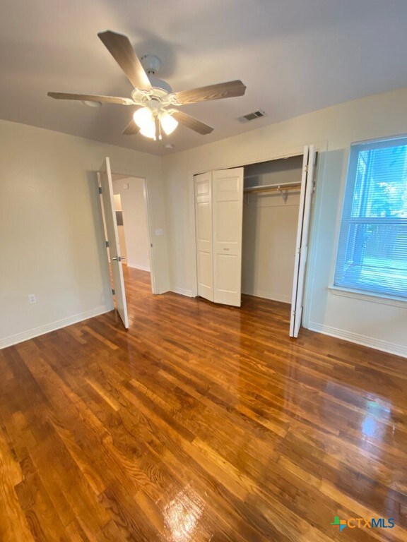 225 Scott St, San Marcos, TX 78666 - photo 5